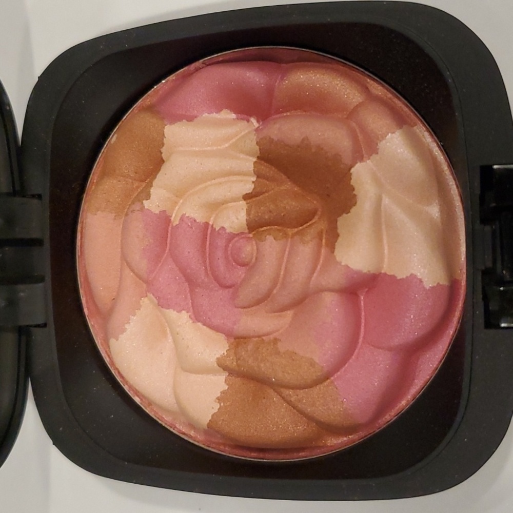 Blush bouquet